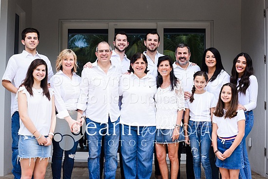 Dragatsis Family Holiday Shoot